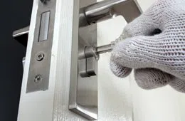 St Petersburg Emergency Locksmith, St Petersburg, FL 727-264-5581 - comm-02